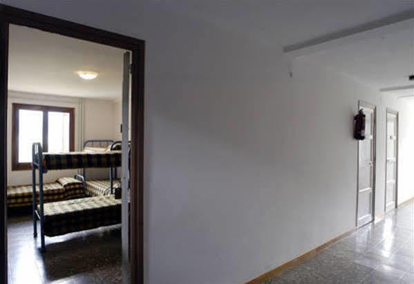 Xalet-Refugi U.E.C. Hostel La Molina  Ngoại thất bức ảnh